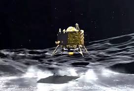 விக்ரம் லேண்டர் சாய்ந்து விட்டது, உடையவில்லை - இஸ்ரோ தகவல் 11