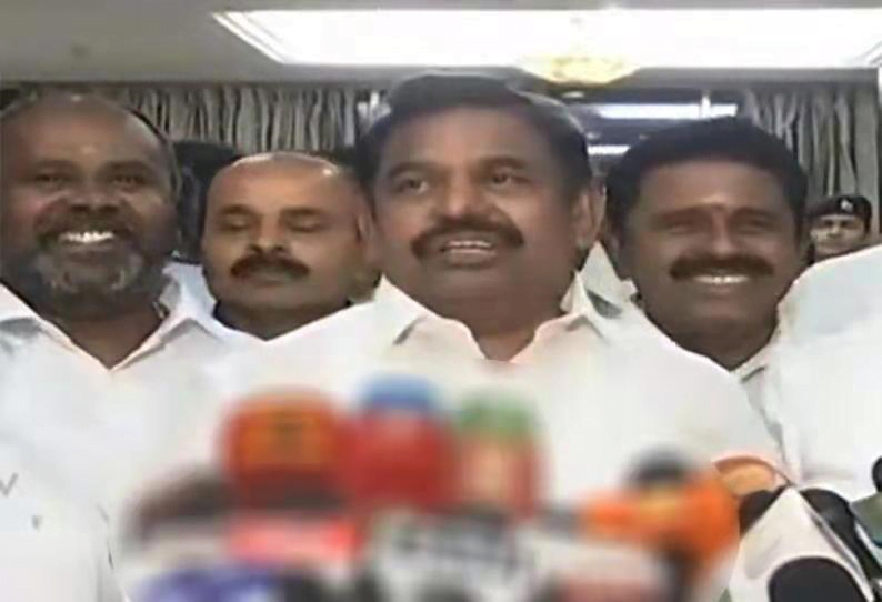 அரசு முறை பயணம் வெற்றியடைந்துள்ளது - சென்னை திரும்பிய முதலமைச்சர் எடப்பாடி 17