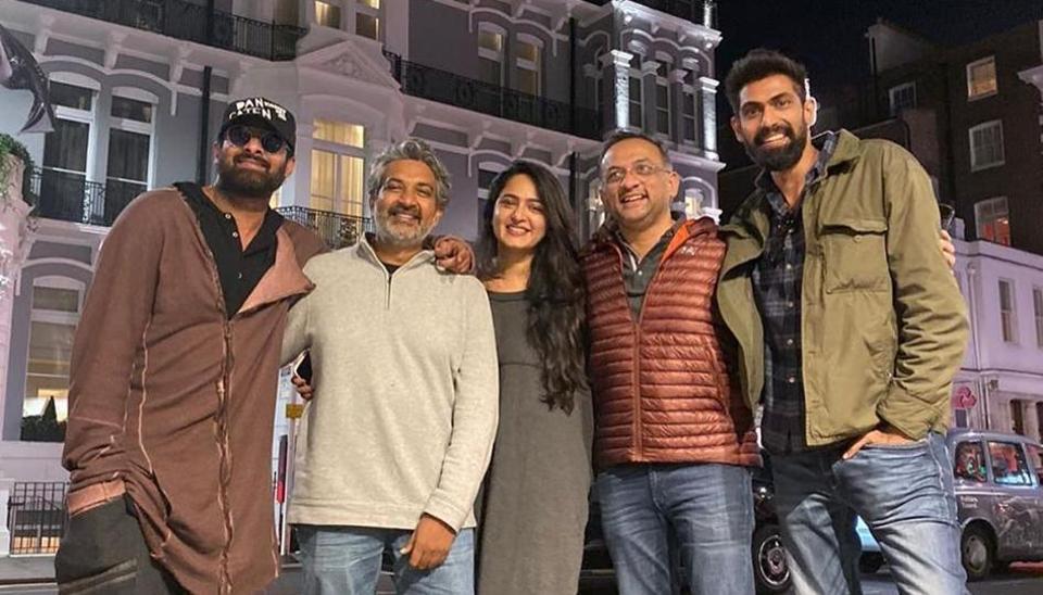 பிரபாஸ்-அனுஷ்கா லண்டனில் சுற்றுப்பயணம்! திருமண அறிவிப்பு வெளியாகுமா!! 7