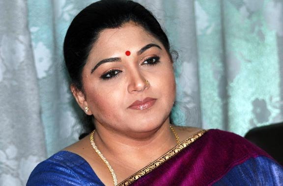 இந்தி நடிகர்களை மட்டும் சந்திக்கும் பிரதமர்! தென்னிந்திய திரையுலகை புறக்கணிக்கிறார? நடிகை குஷ்பு எதிர்ப்பு!! 27