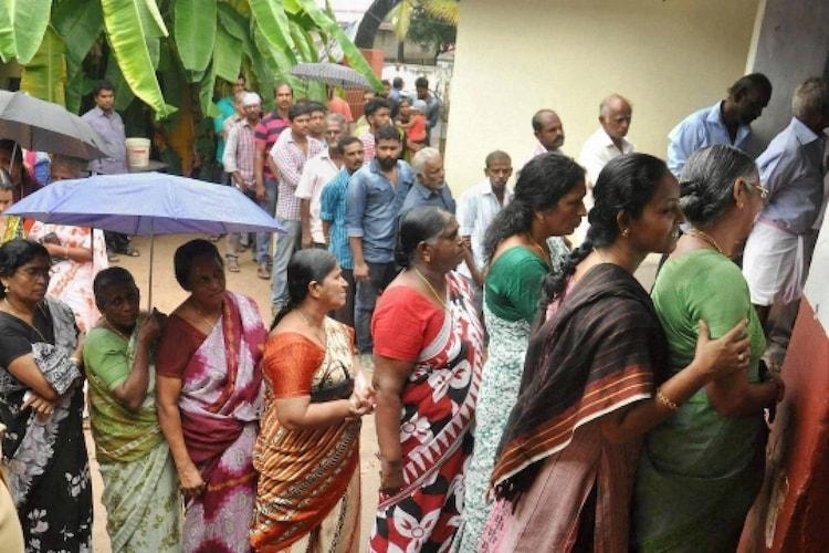 இடைத்தேர்தல் தொகுதிகளில் வாக்குபதிவு தொடங்கியது!! 15
