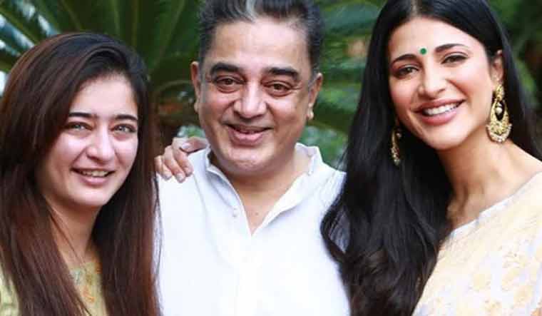 Kamal Haasan celebrates his birthday with family members !! 9