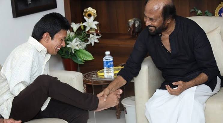 மாற்று திறனாளி உடன் ரஞ்சினிகாந்த் செல்பி!!! 13