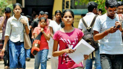 தமிழகத்தின் அனைத்து கல்லூரிகள் மற்றும் பல்கலைக்கழகங்களில் நாளை முதல் விடுமுறை அறிவிக்கப்பட்டுள்ளது! 12