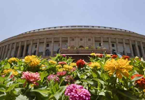 நிறைவேறியது குடியுரிமை சட்ட திருத்த மசோதா! 29