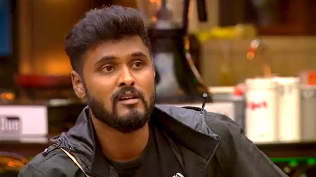 உனக்கு நன்றி சொல்ல வார்த்தைகளே இல்ல.. Thanks அமீர்..Liveல் அமீர்க்கு நன்றி சொன்ன பாவனி 3
