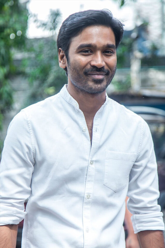 பகிரங்கமாக மன்னிப்பு கேட்க வேண்டும், இல்லையேல் 10 கோடி நஷ்ட ஈடு கேட்டு வழக்கு தொடருவேன்!!நடிகர் தனுஷ் தொடுத்துள்ள வழக்கு!!! 1