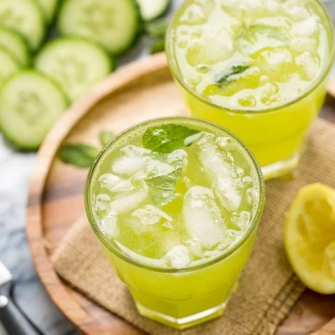 வெயில் காலங்களில் நம் உடலுக்கு குளிர்ச்சியை கொடுக்க கூடிய பானங்கள். 7