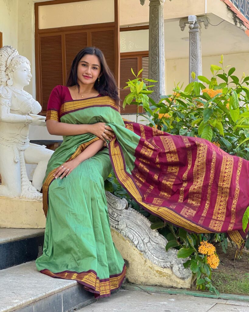அட! நம்ம மௌனராகம் சத்யவா இது? என்னா குத்து குத்துறாங்க..! வேற லெவல் டான்ஸ் | Raveena Daha 3