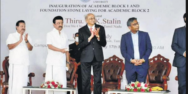 தமிழக அரசு உயர் கல்வியில் தான் மிகுந்த கவனம் செலுத்தி வருகிறது - முதல்வர் திரு.மு.க.ஸ்டாலின். 69