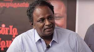 படத்துல எல்ல எமோஷனும் இருக்கும்!!ஆனா ஏன் இருக்குனு கேக்காதீங்க!!!டான் படத்திற்கு ப்ளூ சட்டை மாறனை போல சிவகார்த்திகேயன் செய்துள்ள ரிவியூ வீடியோ. 3