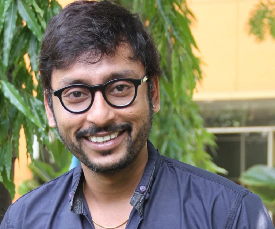 ஆர்ஜே பாலாஜி நடிக்கும் சொர்க்கவாசல் படத்தின் டீசர் வெளியாகியது..! 3