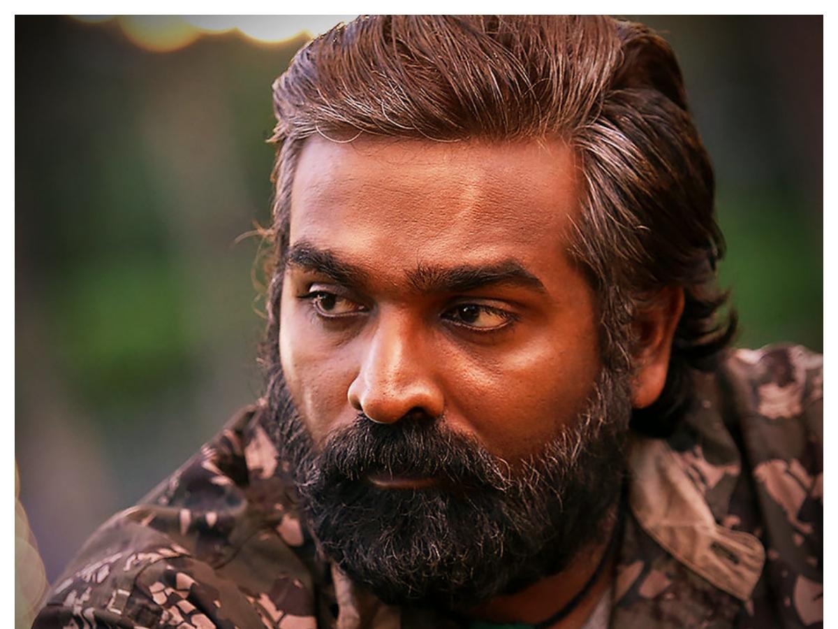 அமீர்கான் படத்தில் இருந்து திடீரென விலகிய விஜய் சேதுபதி.! இவருக்கும் பிரச்சனையா? போட்டு உடைத்த நாகசைதன்யா 3