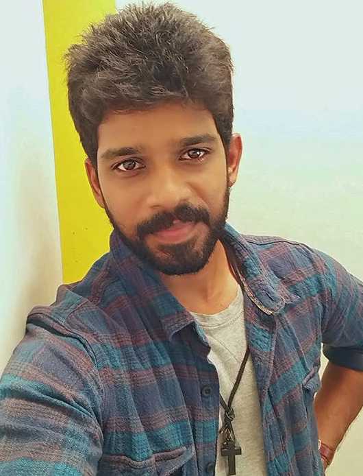 மன்னிச்சிடுங்க..நான் சீரியலை விட்டு போறேன்..திடீரென ரோஜா சீரியலை விட்டு விலகிய சிபு..அர்ஜுன் கதாபாத்திரத்தில் குமரனா?? 5