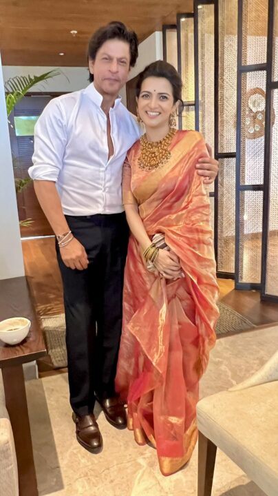 நான் அவரை இறுகக் கட்டிப்பிடித்து, சொல்ல நினைத்த அனைத்தையும் சொன்னேன்..ஷாருக் கானுக்கு கட்டிப்பிடி வைத்தியம் கொடுத்த DD 3