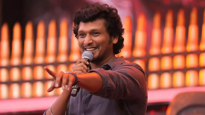 "அவ்ளோலாம் யோசிக்கிற அளவிற்கு நான் ஒன்னும் உத்தமியில்லை"!!விக்ரம் படம் குறித்த ஓப்பனாக பேசிய மாயா கிருஷ்ணன்!! 5