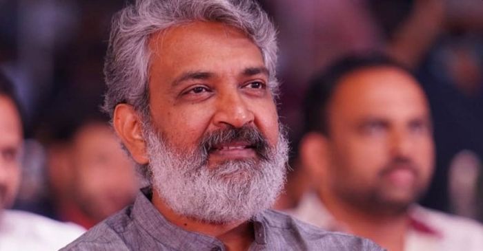 "ராஜமௌலி வைத்த செக்"!!நினைத்த Output வராததால் மீண்டும் Graphics காட்சிகளை மாற்றியமைக்கும் மணிரத்னம்!!தள்ளிப்போகிறதா? பொன்னியின் செல்வன் 1 படத்தின் டீஸர்!! 3