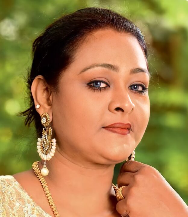 "ஏற்கனவே போகுது மானம்..இதுல கேக்குதா தானம்"!! ஷகீலாவை பங்கமாக கலாய்த்த பாலா!! சிறப்பு போட்டியாளராக மீண்டும் வந்துள்ள ஷகீலா 5