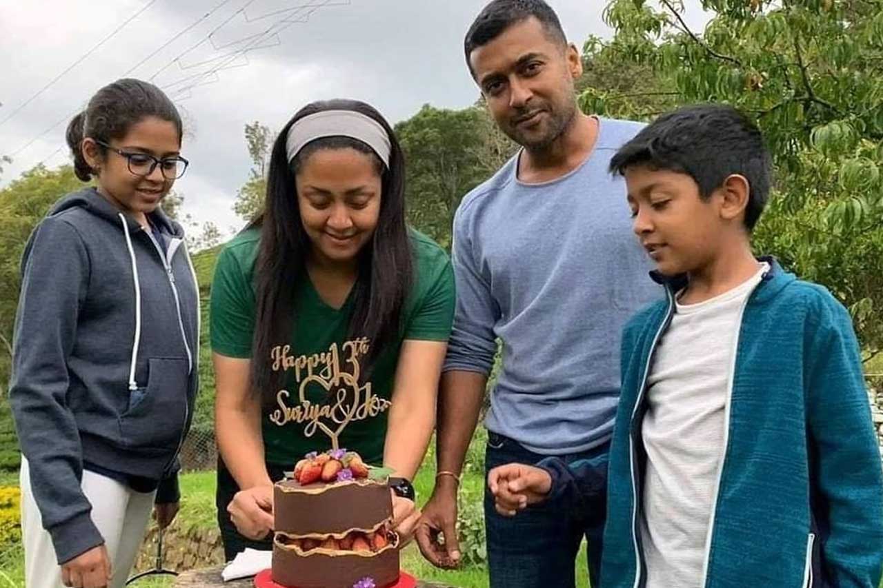 "பொண்ணு 10வது பாஸ் பணியாச்சு"!! கோஸ்டா ரிக்காவில் ட்ரிப் சென்று கொண்டாடி வரும் கோலிவுட் தம்பதிகள் சூர்யா ஜோதிகா!! 11