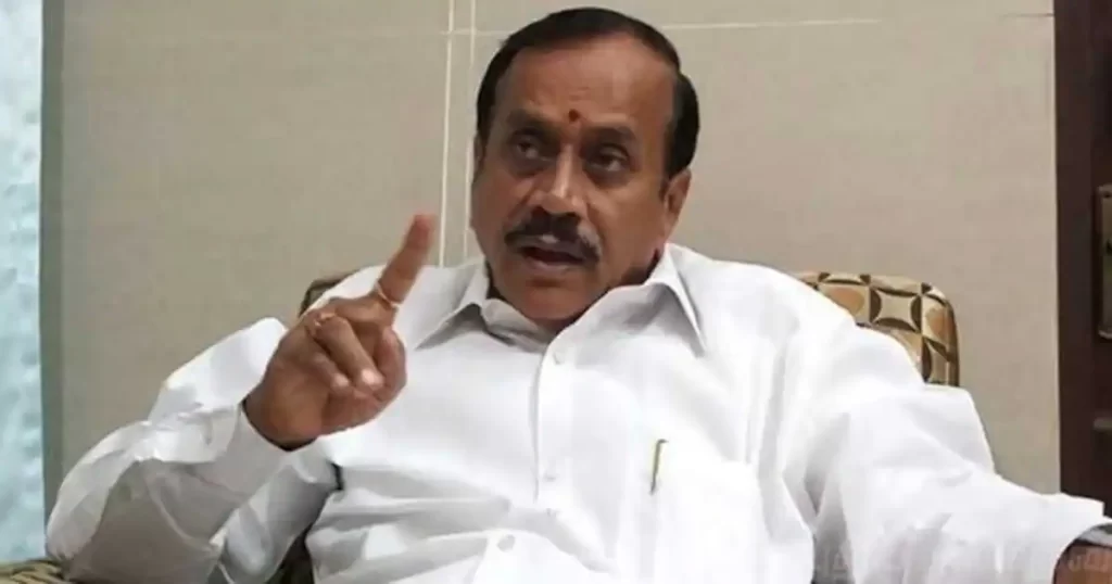 "எவ்வளவு நெஞ்சழுத்தம் இருந்தால் விஜய் அப்படி கூறுவார்" !!"யாரும் அவருடைய படங்களை பார்க்க வேண்டாம்'!! ஆவேசமாக பேசிய மதுரை ஆதீனம்!!! 3