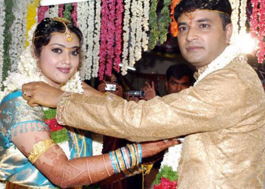 மீனாவை ஒரு தலையாக காதலித்தாரா திருமா? திருமணம் பற்றி உண்மைகளை போட்டு உடைத்த திருமா 3