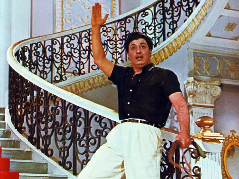 "என் ரத்தத்தின் ரத்தமான உடன்பிறப்புகளே என கர்ச்சித்த தன்னிகரில்லா தலைவர் திரு.எம்.ஜி.ஆர்"!! மருத்துவமனையில் சிகிச்சை முடிந்த பின் மக்களுக்காக எடுக்கப்பட்ட அறிய வீடியோ பதிவு!! 5
