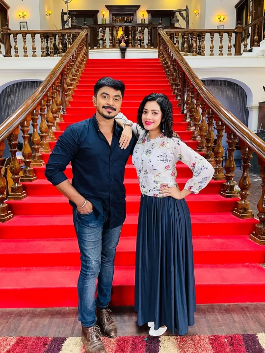 "இது என்னடா புதுசா இருக்கு"!!நடிக்கும் நடிகர்களுக்கே தெரியாமலேயே கடைசி நாள் ஷூட்டிங்கை முடித்த தயாரிப்பு நிறுவனம்!!TRP'இல் முன்னணியில் இருந்தும் அவரசமாக முடிவுக்கு வந்த தொடர்!!!! 9