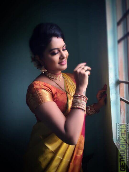 "உங்களுக்கு ஒரு டைரக்டர் கூட இரண்டாவது கல்யாணமா?"!! மறுப்பு தெரிவிக்காமல் பேசி மழுப்பிய ரஷிதா மஹாலக்ஷ்மி!! 7