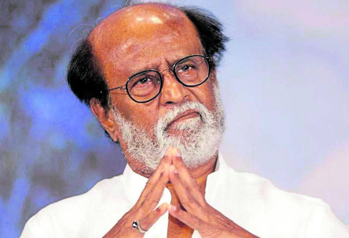 செருப்பு போட முடியாமல் சிரமப்பட்ட ரஜினி.. உதவி செய்ய வந்தவரிடம் ரஜினி காட்டிய பெருந்தன்மை..இதனால் தான் நீங்க சூப்பர்ஸ்டார் 3