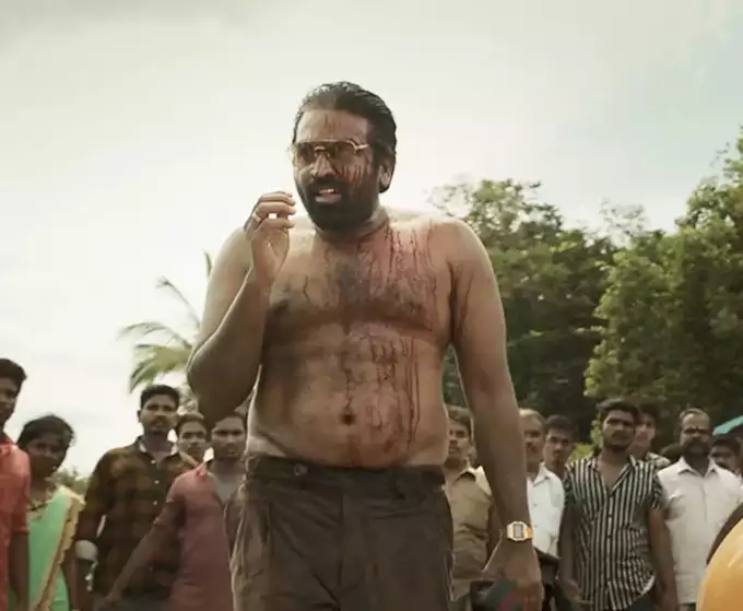 டிஎஸ்பியாக வந்து மிரட்டி எடுத்துள்ள விஜய் சேதுபதி.! DSP படத்தின் ட்ரைலர் வெளியானது.! 3