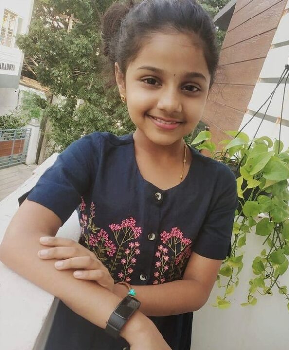 "இப்பவே இப்படி பண்றியே நீ....மேடையில் குழந்தை மானஸ்வியை திட்டிய கே.ராஜன்" 5