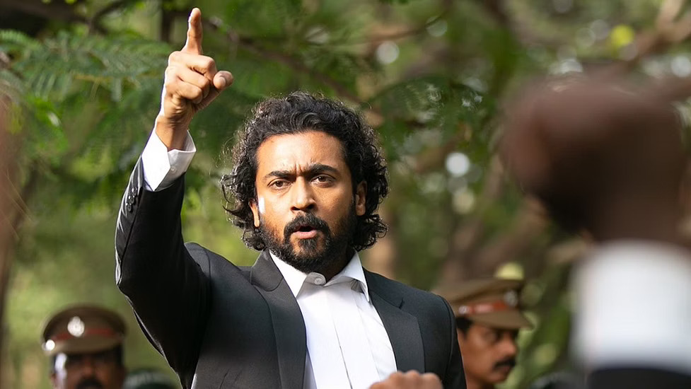 ஜெய் பீம் சர்ச்சை.. படத்திற்கு எதிரான வழக்கு.. சூர்யாவுக்கு ஆதரவாக நீதிமன்றம் அளித்த பரபரப்பு தீர்ப்பு 3