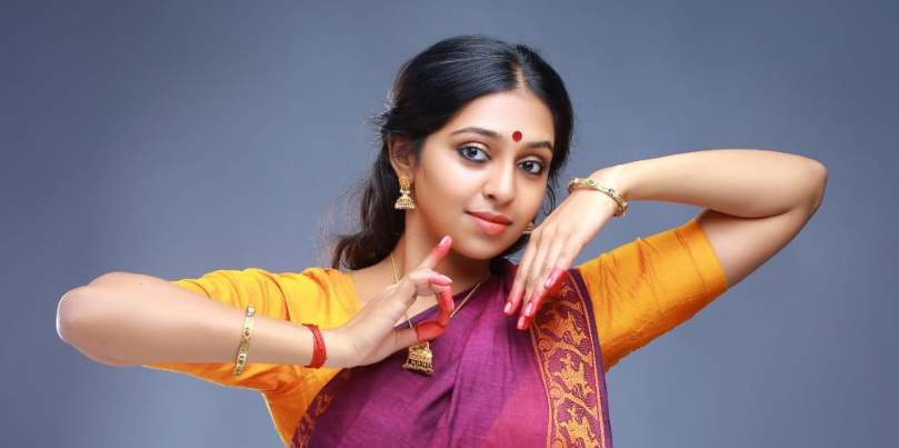 சந்திரமுகி 2ல் திரிஷா இல்லை..ஜோதிகா ரோலில் லட்சுமி மேனன் நடிக்கிறாரா? கடைசி நிமிசத்தில் நடந்த ட்விஸ்ட் 3