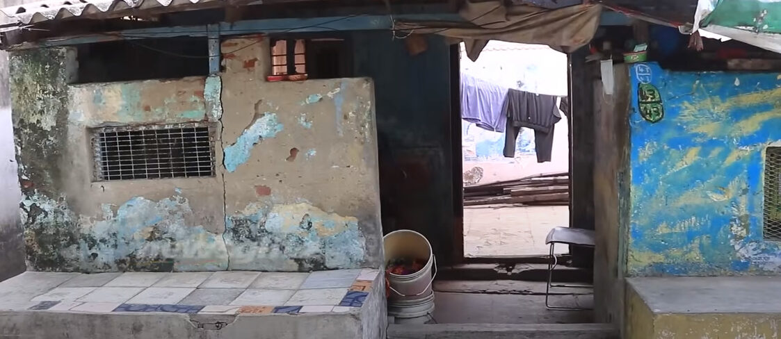 சாப்பாட்டுக்கு கஷ்டப்படும் வடிவேல் பாலாஜி குடும்பம்..! கதறி அழும் மனைவி..கண்கலங்க வைக்கும் குடும்பநிலை 3