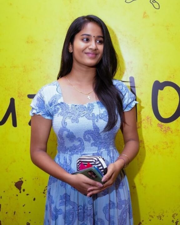 எல்லாரையும் ரொம்ப hurt பண்ணிட்டேன்.! ரொம்ப மன உளைச்சல்ல இருக்கேன்..எல்லாரும் மன்னிச்சிடுங்க 3