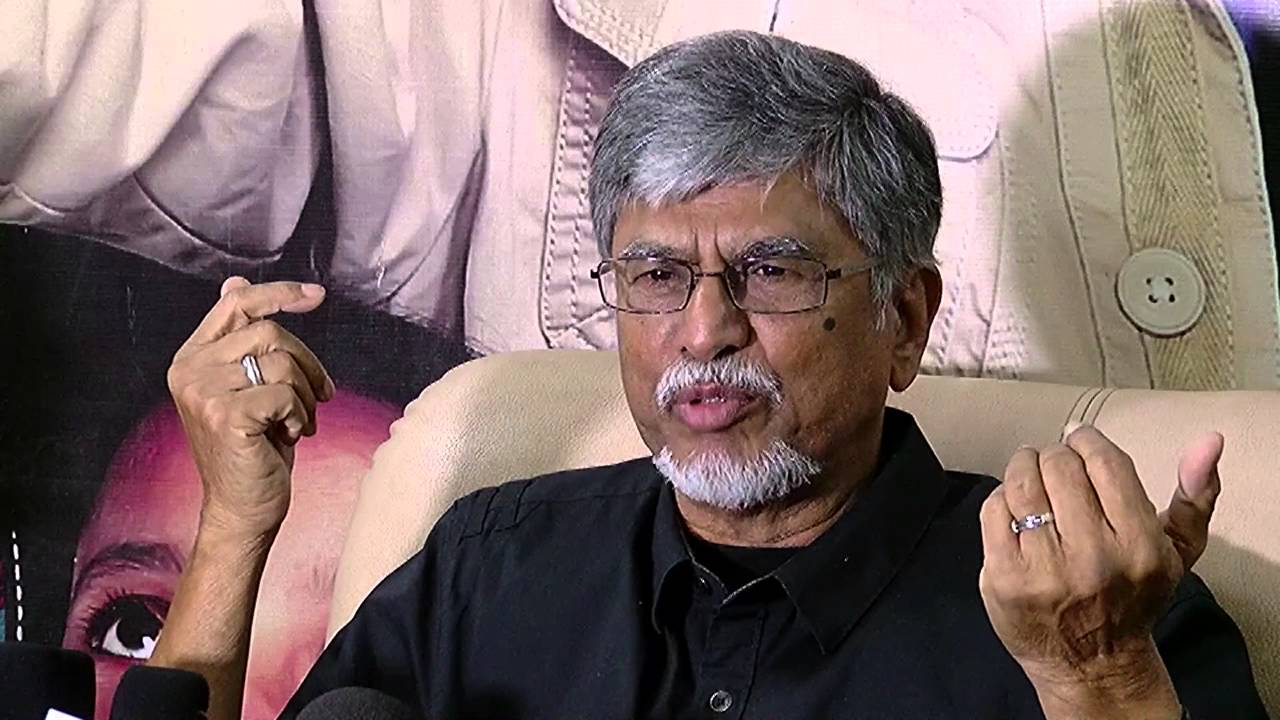 'லியோ' படம் வெளியான பிறகு அந்த படத்தை வச்சி செய்தார்கள் - விஜய் தந்தை சந்திரசேகர் அதிரடி பேச்சு.! 3