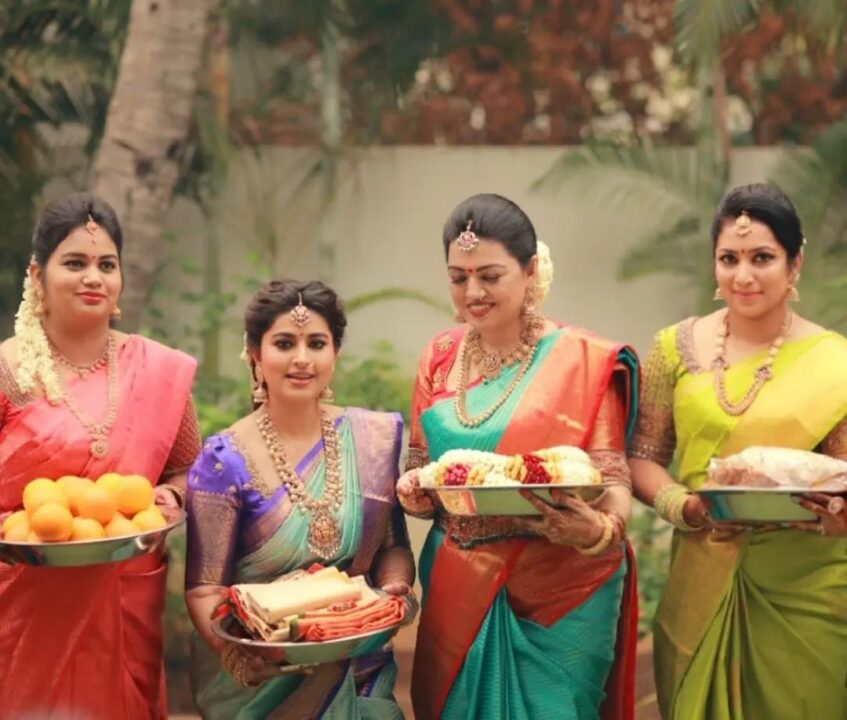 அப்பாவுக்கு சஷ்டியப்பூர்த்தி செய்து அழகு பார்த்த சினேகா..உறவுகளுடன் எடுத்துக்கொண்ட வெளியான அழகிய புகைப்படங்கள் 9