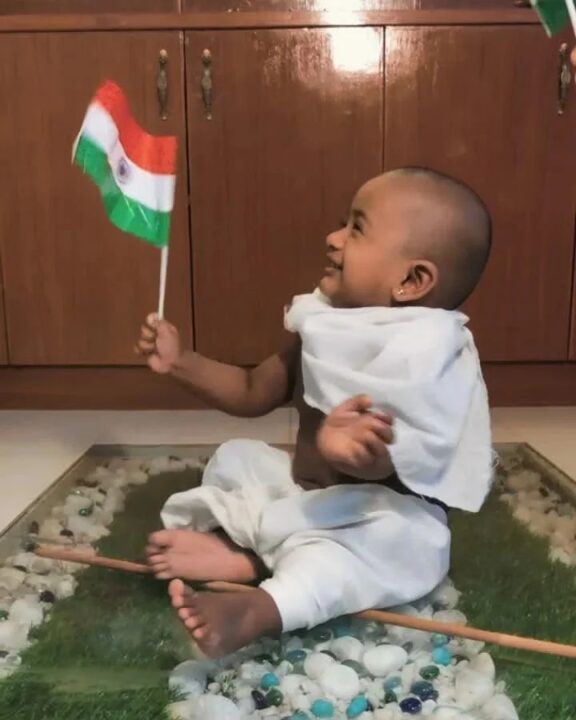 மகனை வைத்து சாண்டி மாஸ்டர் செய்த செயல்.! இது நம்ம லிஸ்ட்லேயே இல்லையே..வேற லெவல் சாண்டி நீங்க 7