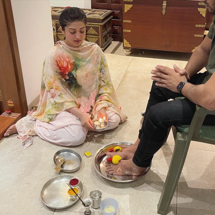 கணவனுக்கு காலடியில் அமர்ந்து பாத பூஜை செய்தால் தவறா? நெட்டிசன்களுக்கு பதிலடி கொடுத்த பிரணிதா 3