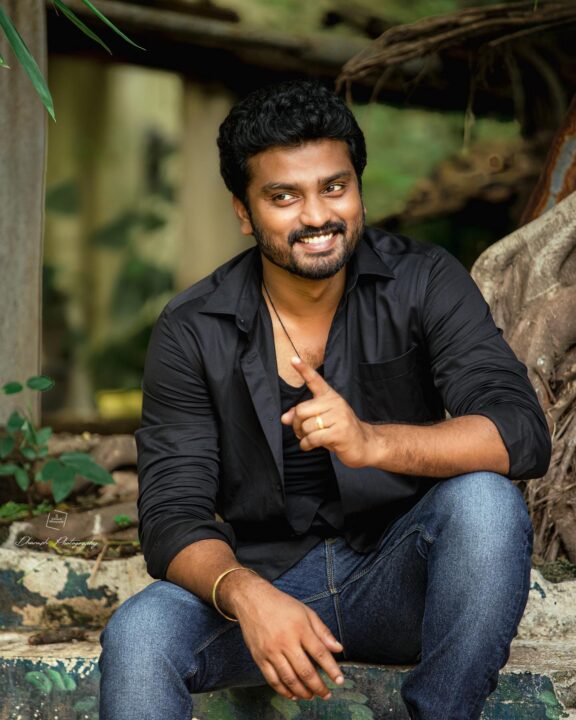 அர்ச்சனாவை தொடர்ந்து விரைவில் சீரியலை விட்டு விலக உள்ள சித்து.?? என்ன காரணம் தெரியுமா? 11