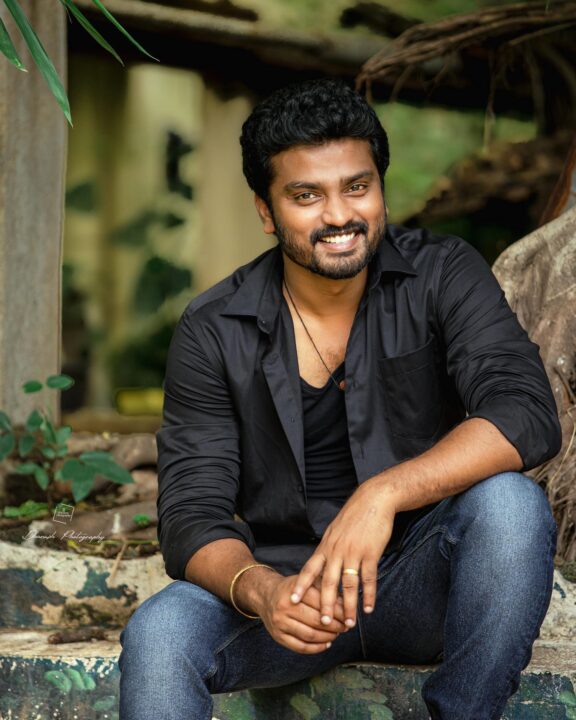 அர்ச்சனாவை தொடர்ந்து விரைவில் சீரியலை விட்டு விலக உள்ள சித்து.?? என்ன காரணம் தெரியுமா? 9