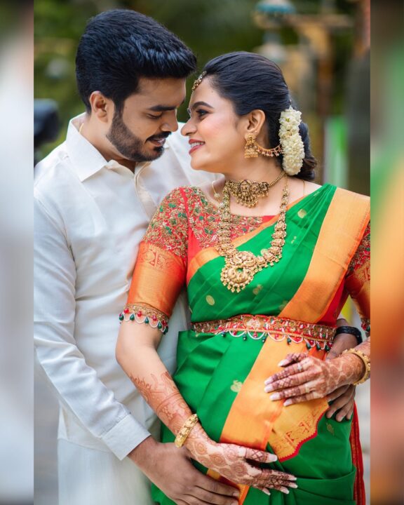 ரோஜா சீரியல் நடிகைக்கு எளிமையாக நடந்த வளைகாப்பு.! வெளியான அழகிய புகைப்படங்கள்.! 5