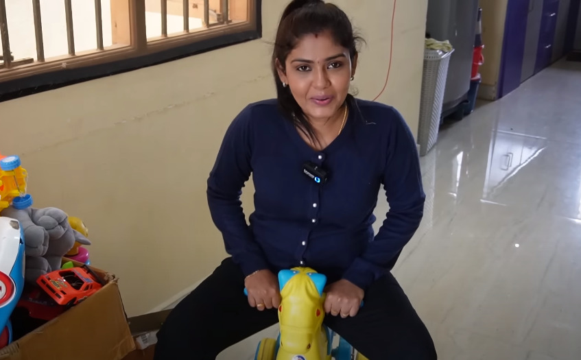பாண்டியன் ஸ்டோர்ஸ் மீனாவின் வீட்டை பார்த்து இருக்கீங்களா? ரொம்ப அழகா இருக்கு மீனா..! 3
