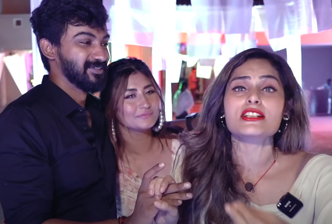 சுனிதா பிறந்தநாள் பார்ட்டி... விஜய் டிவியே இங்கதான் இருக்கும் போலயே..! 3