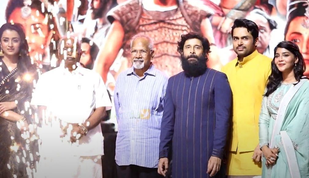 படக்குழுவிற்கு பிரம்மாண்ட வரவேற்பு கொடுத்த கேரள மக்கள்..அதிர்ந்து போன அரங்கம்.! 3