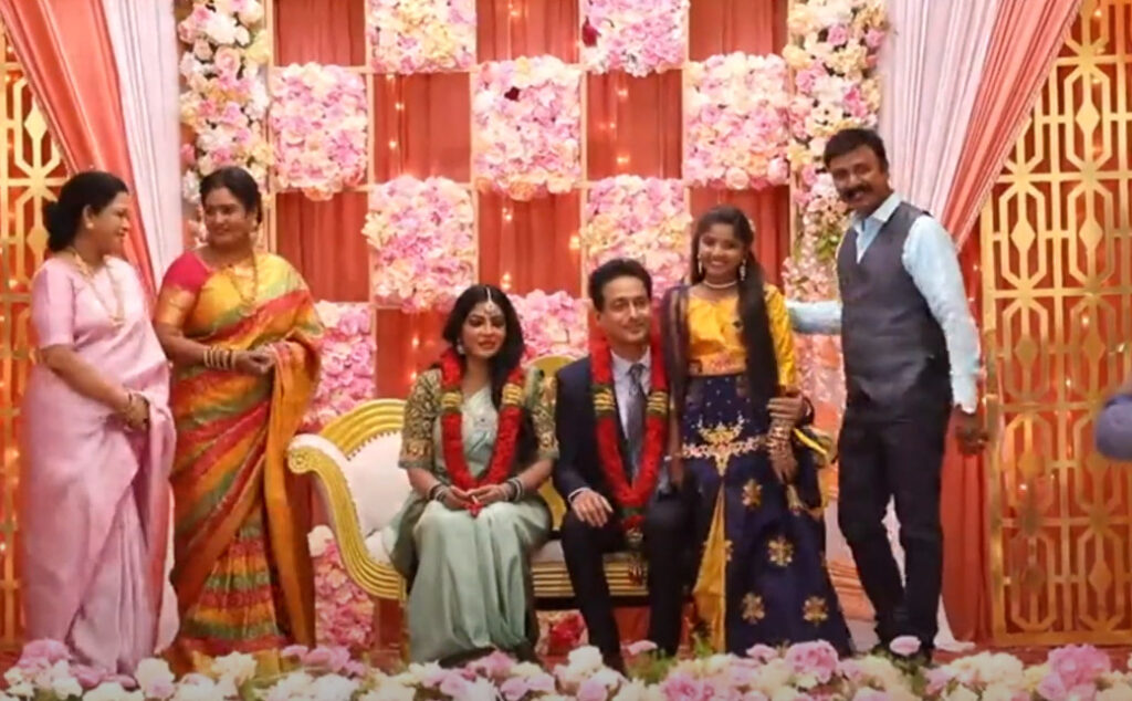 திருமண மண்டபத்தில் பாக்கியாவுக்கு காத்திருந்த அதிர்ச்சி.! பரபரப்பான திருப்பங்களுடன் இன்றைய எபிசோட் முழு விவரம்.! 5