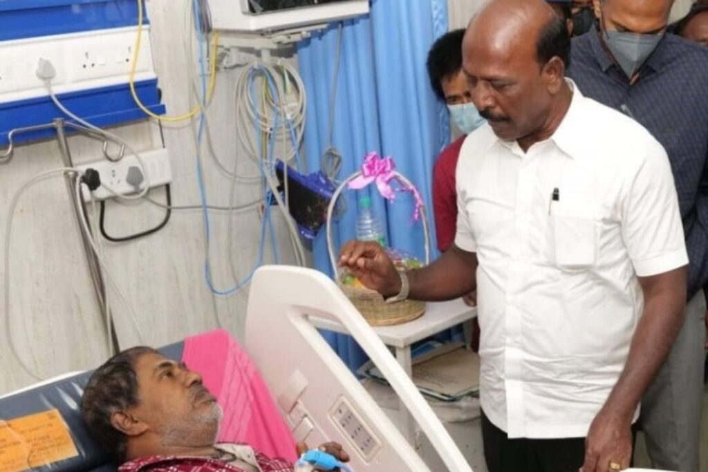 போண்டா மணிக்கு உதவி செய்வீர்களா? செய்தியாளர்களின் கேள்விக்கு வடிவேலு சொன்ன அதிர்ச்சி பதில் 3