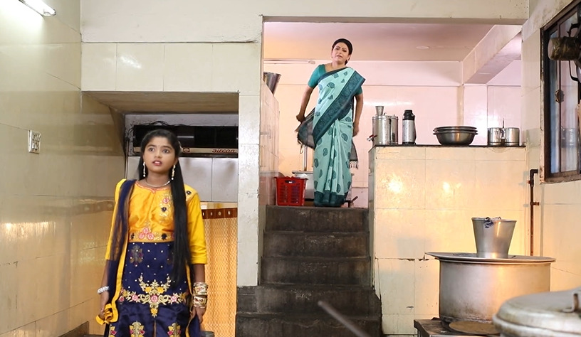 திருமண மண்டபத்தில் பாக்கியாவுக்கு காத்திருந்த அதிர்ச்சி.! பரபரப்பான திருப்பங்களுடன் இன்றைய எபிசோட் முழு விவரம்.! 7