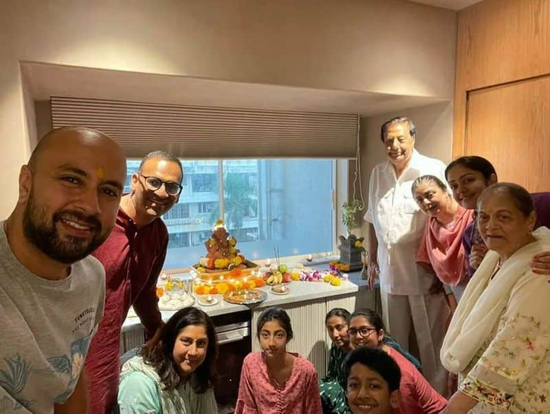 அம்மா அப்பாவுடன் விநாயகர் சதுர்த்தி கொண்டாடிய ஜோதிகா..வெளியான அழகிய புகைப்படங்கள் 5