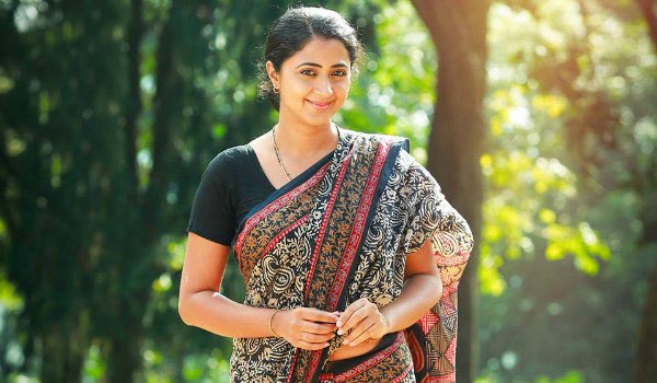 என் பையன் பொழைக்க மாட்டான்னு சொன்னாங்க..ஆனா.! கண்கலங்கி அழுத கனிகா 3